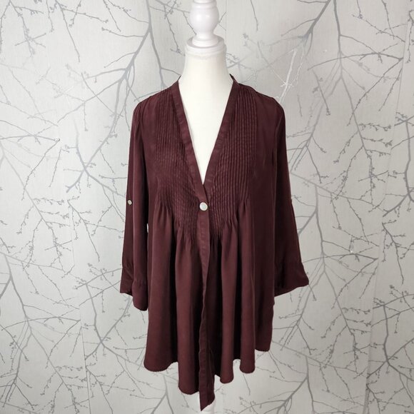 Elizabeth & James Maroon 100% Silk Single Button Pintuck Flowy Tokyo Blouse - Picture 1 of 7